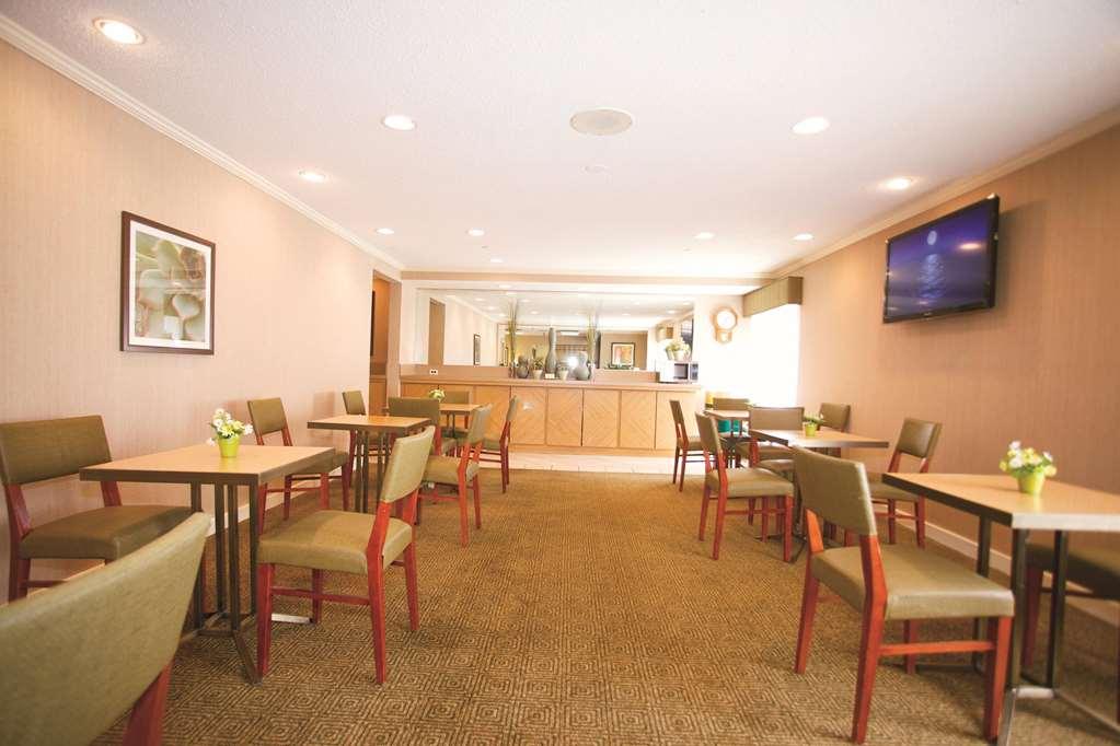 Americinn By Wyndham Glendale Milwaukee Whitefish Bay Zimmer foto